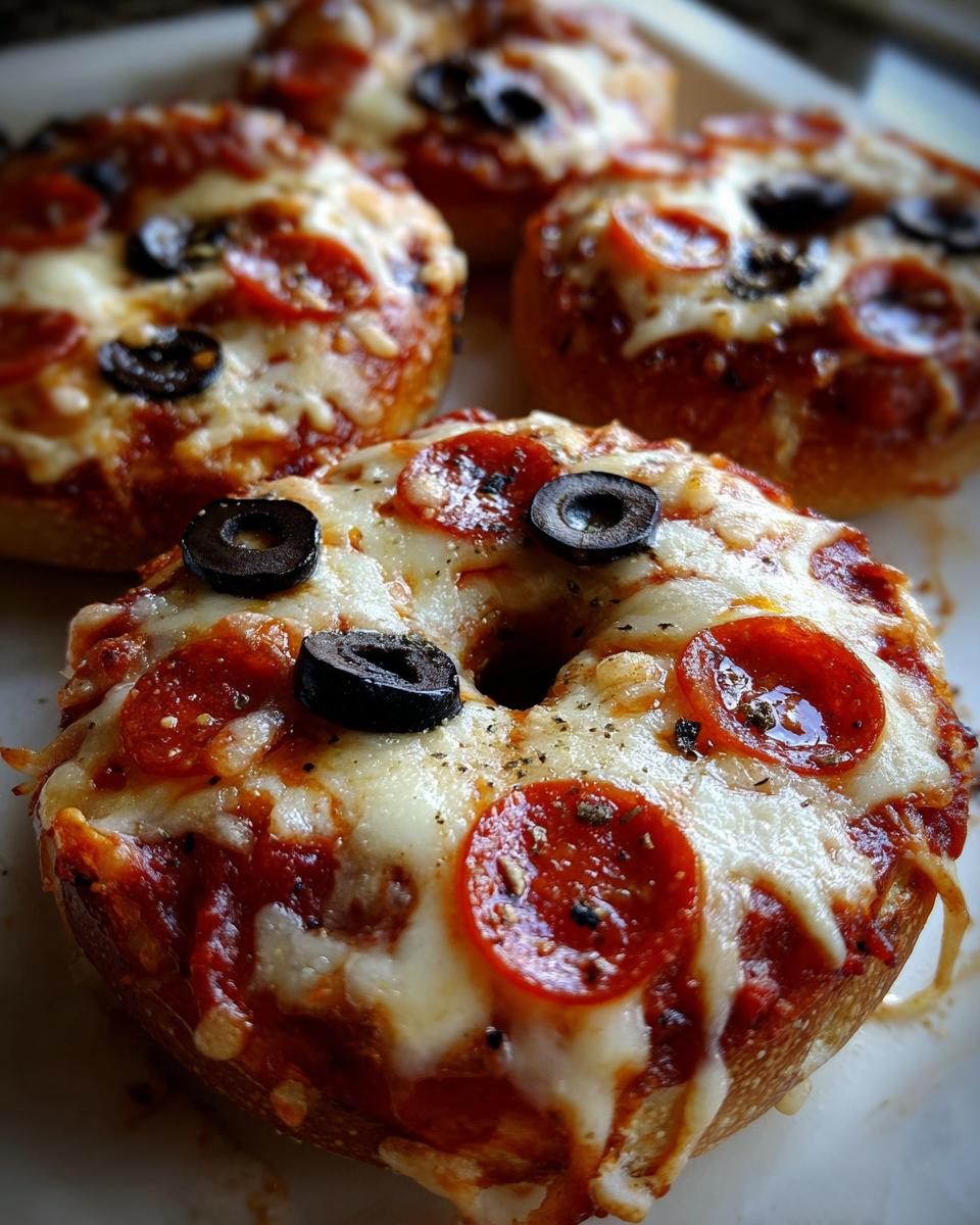 Ghost Pizza Bagels - detail 2