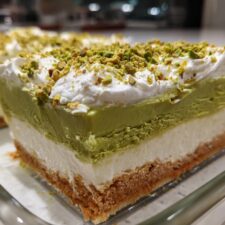 Easy Pistachio Lush Dessert