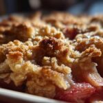 Easy Rhubarb Crisp